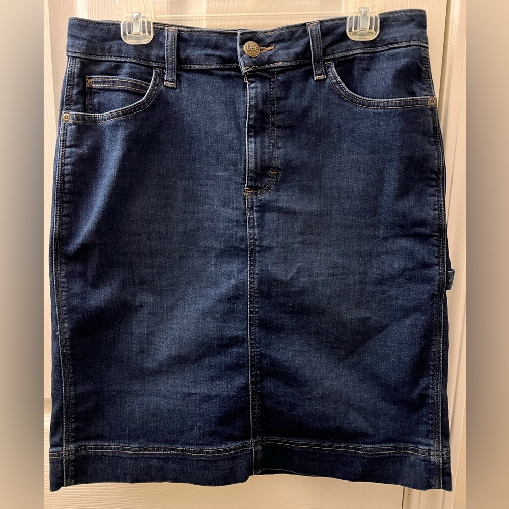 5/$25 H.D. Lee Workwear Women’s Denim Skirt Size 12M